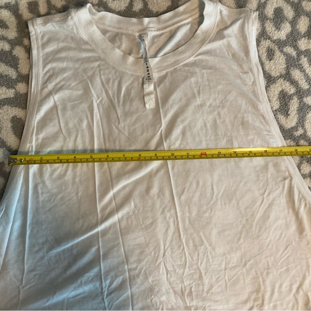 Lululemon size 16 Tank Top